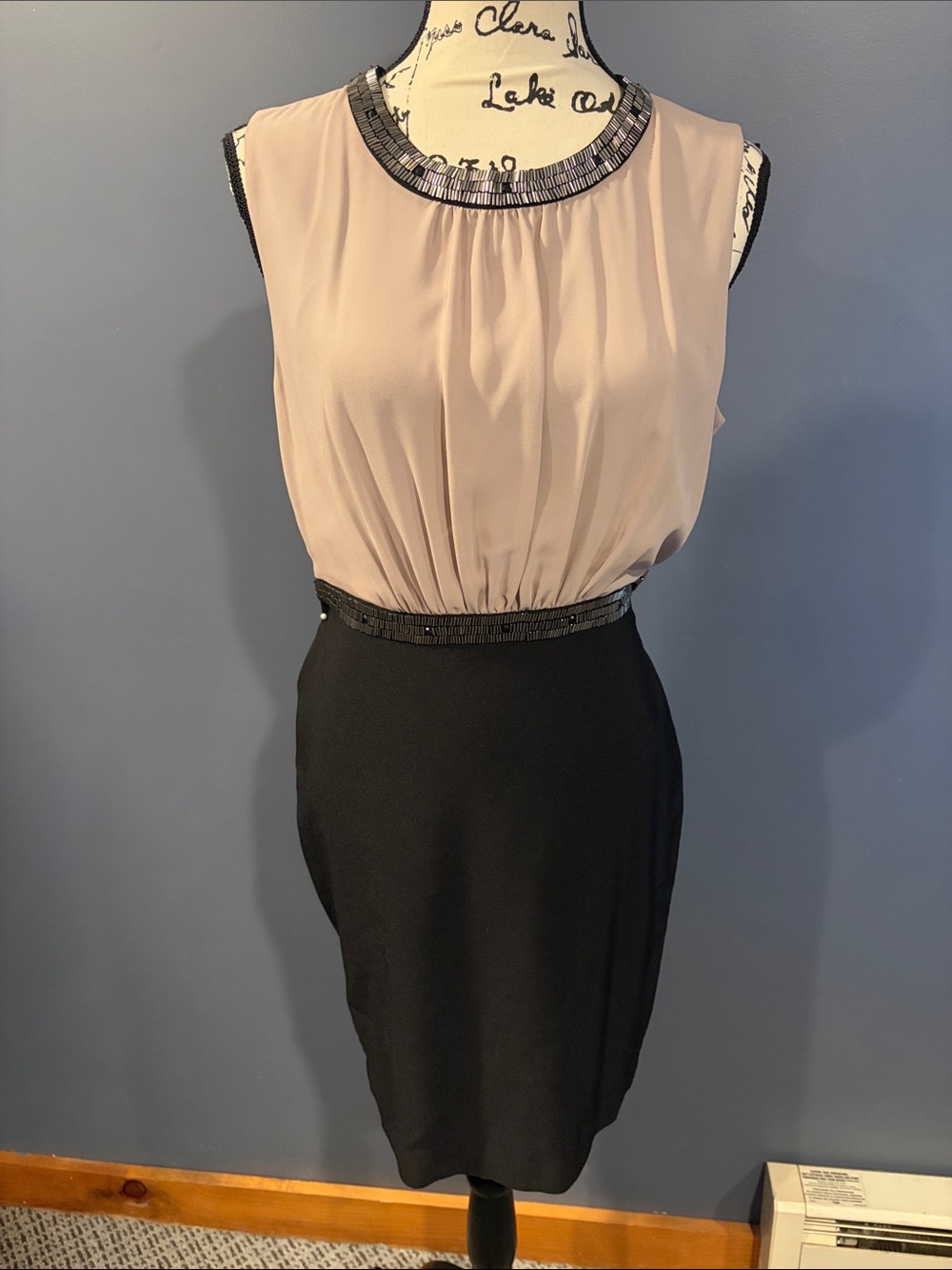 Sleeveless Two-Tone Beaded Neck Sheath Dress - Blush and Black